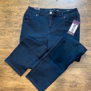 Gloria Vanderbilt mid rise jean